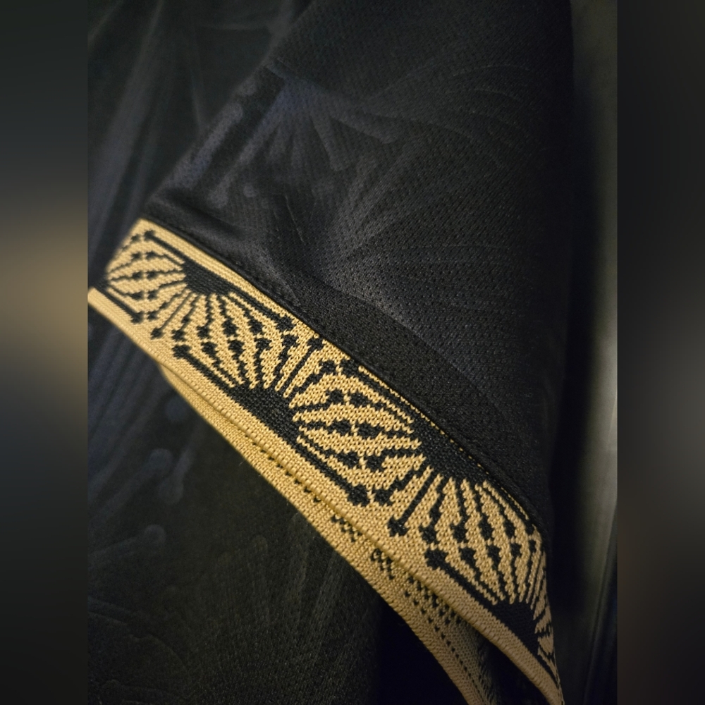Mexico Soccer Jersey Gold Cup 2025 - Picture 5 of 8
